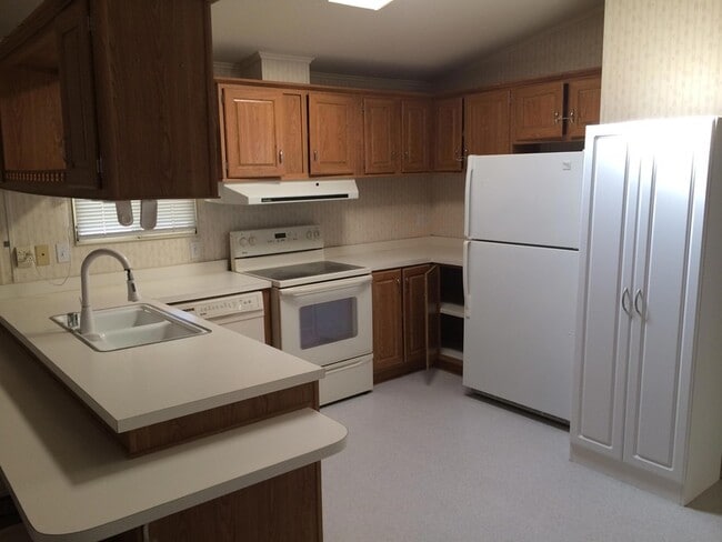 Building Photo - 845 M C Baca Ln