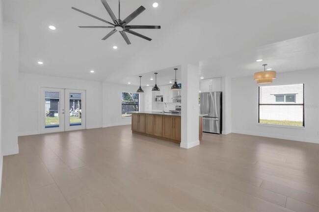 Building Photo - 2622 Liz Ln