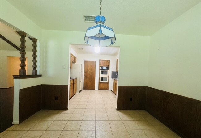 Building Photo - 7622 Woodsman Trail