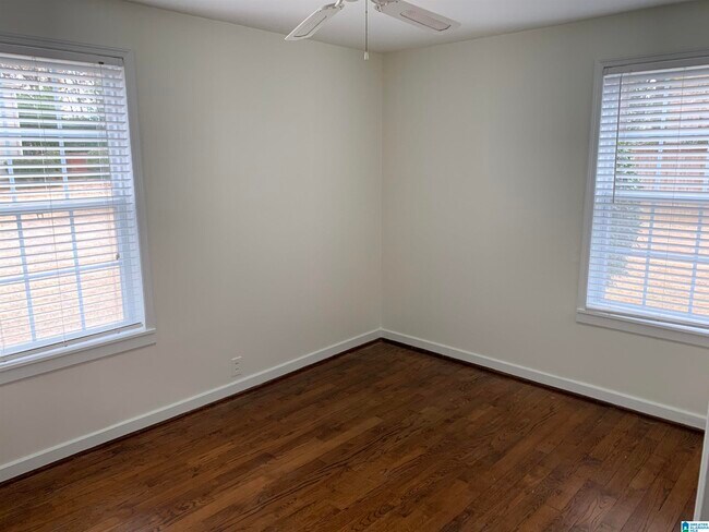 Building Photo - 204 Fox Hall Rd