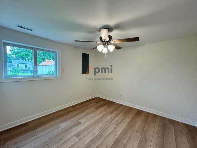 Building Photo - 673 Joe Martin Rd