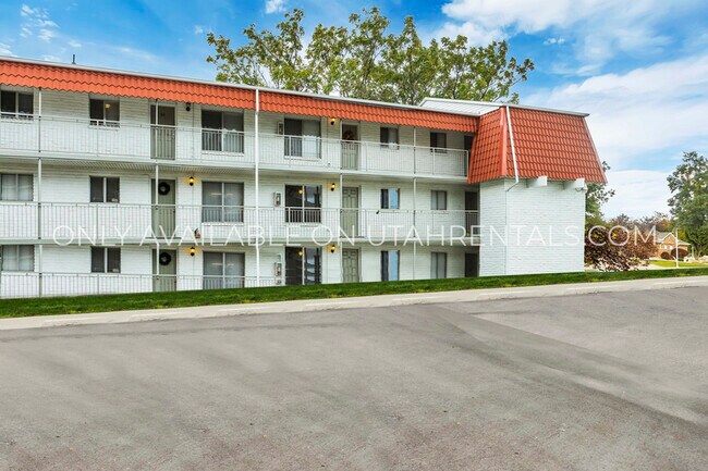 Primary Photo - 455 N 400 W St
