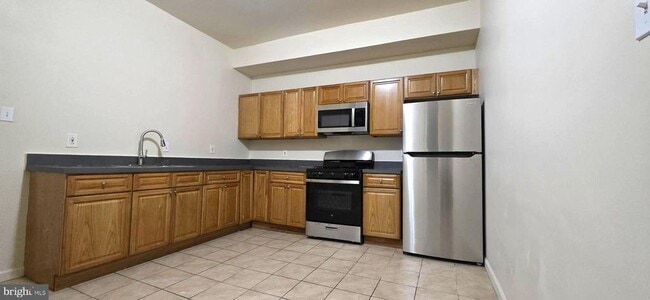 Building Photo - 4527 N Carlisle St