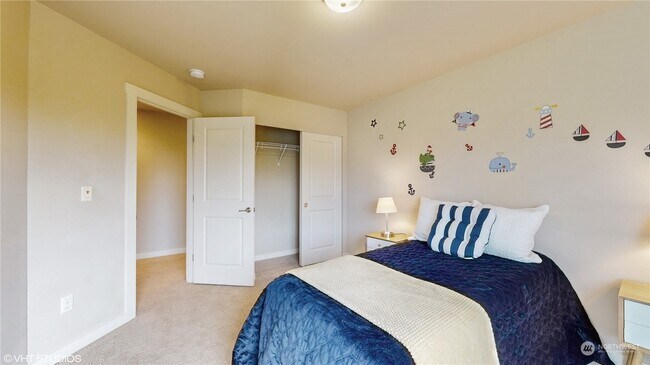 Building Photo - 13101 NE 84th St