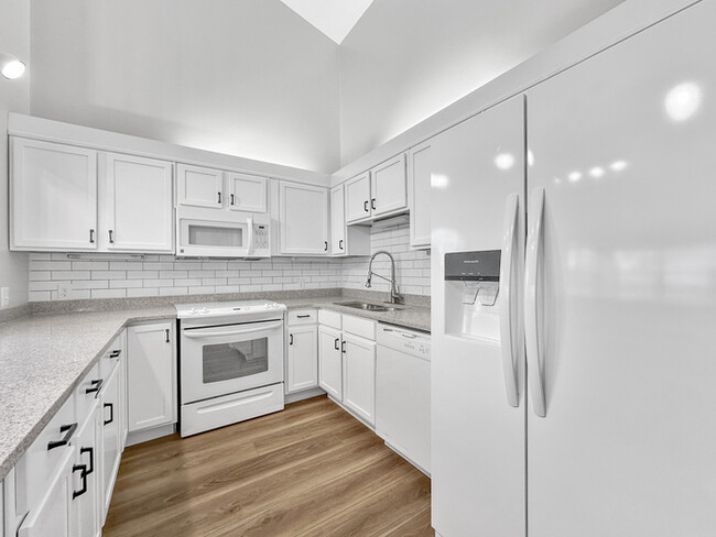 Building Photo - SENIOR INDEPENDENT LIVING COMMUNITY IN FAR...