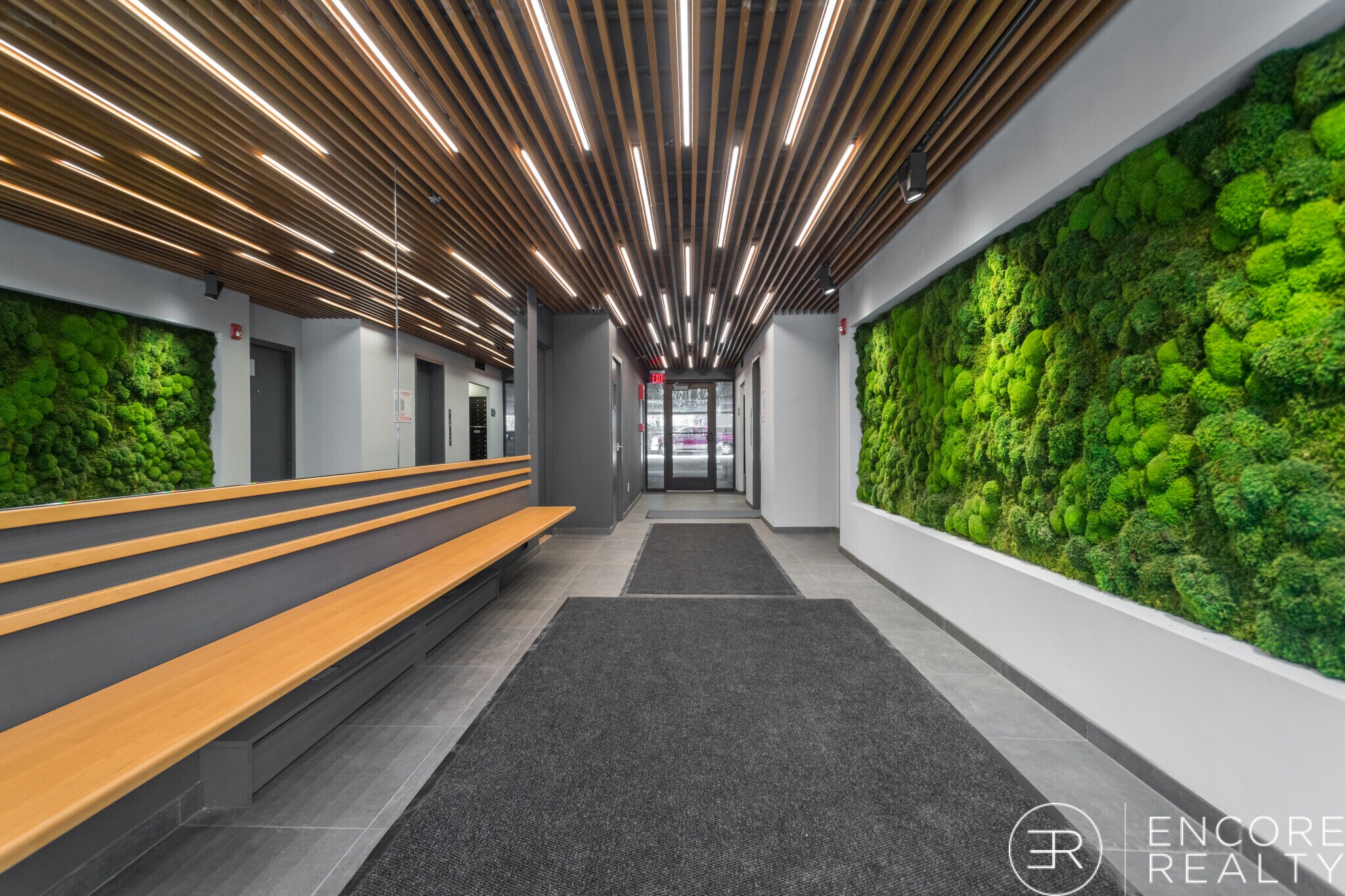 Building Photo - 334 Harvard St