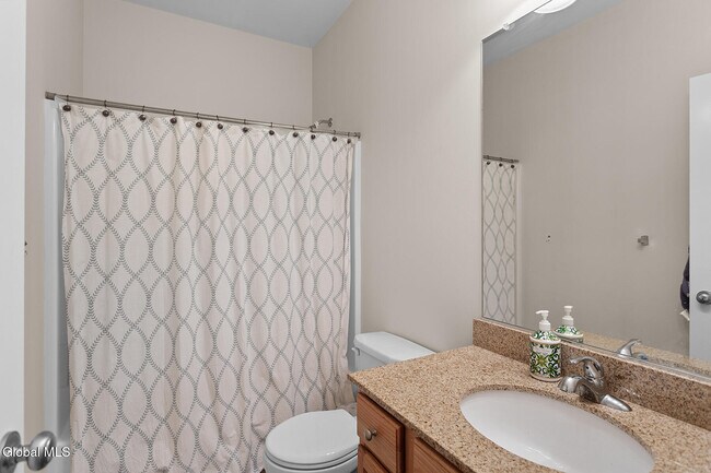Building Photo - 7 Lancaster Pl