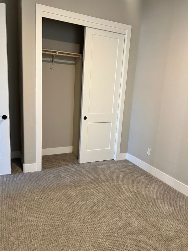 Building Photo - 2557 Orinoco Pl