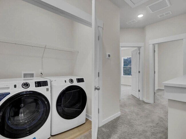 Building Photo - 1046 Old Cypress Run