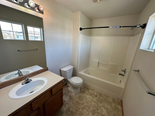 Building Photo - 2263 Bobs Hollow Ln
