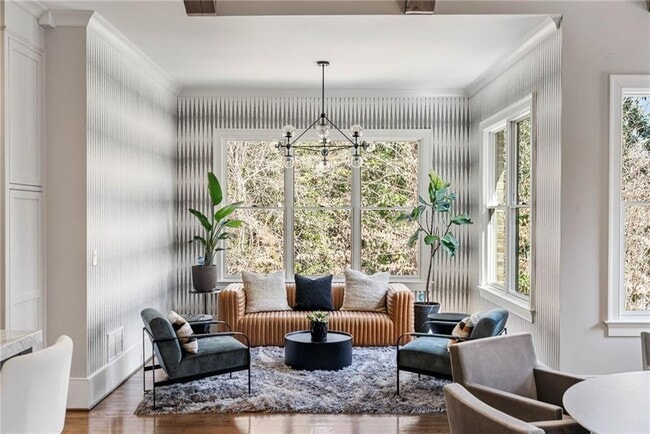 Building Photo - 5265 Peachtree Dunwoody Rd NE