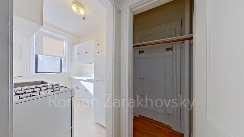 Building Photo - 1152 Commonwealth Ave