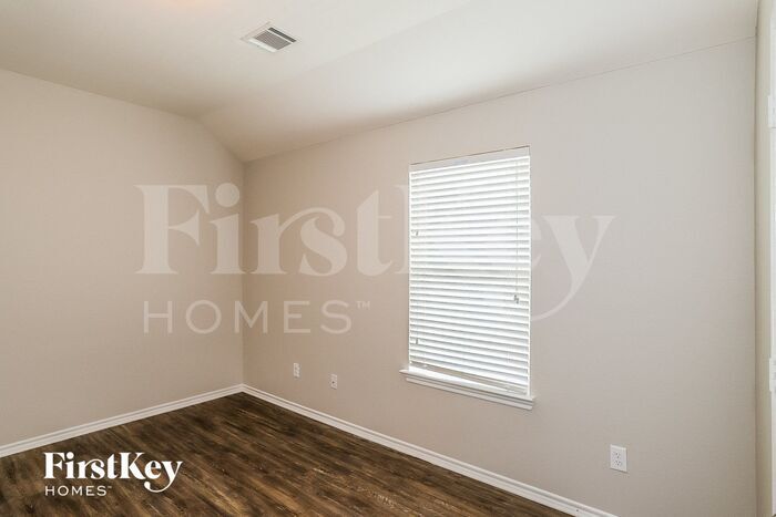 Building Photo - 3410 Bainbridge Hill Ln