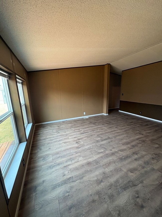Building Photo - 2703 Olivine St