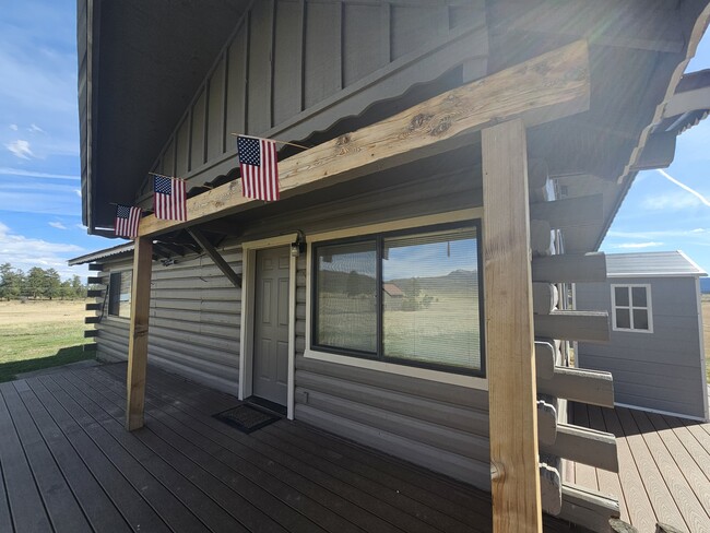 Building Photo - 7252 Co Rd 600
