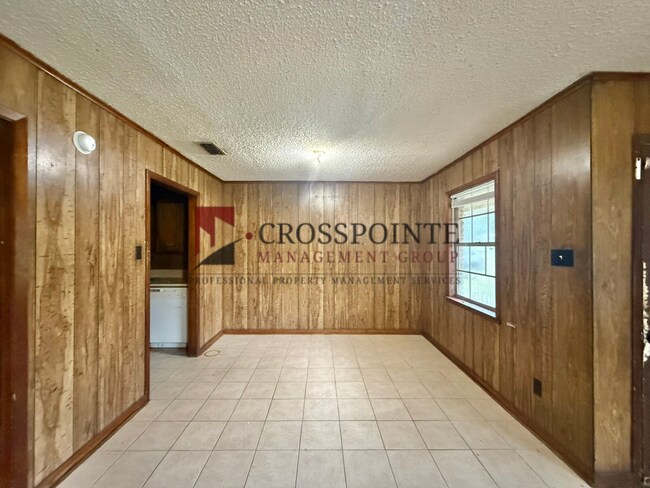 Building Photo - 314 Tammy Lynn Dr