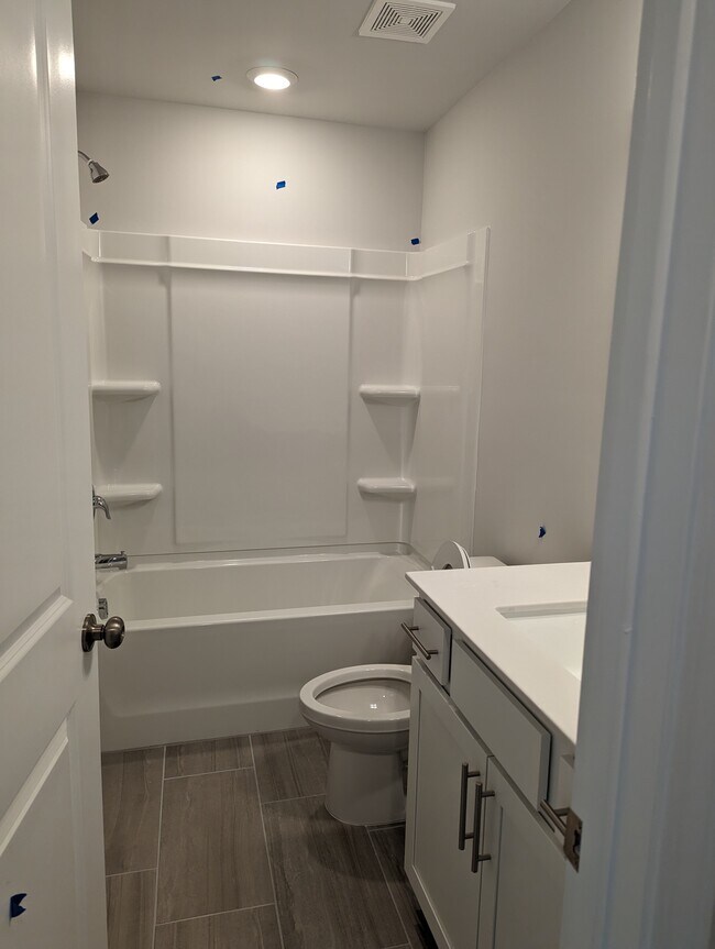 Building Photo - 1838 Porch Swing Way