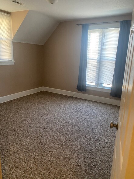 Building Photo - 1207 Garrison St