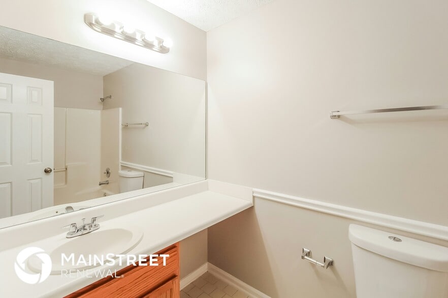 Building Photo - 15 Silverthorne Cir