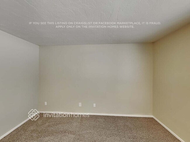 Building Photo - 2201 S Orange