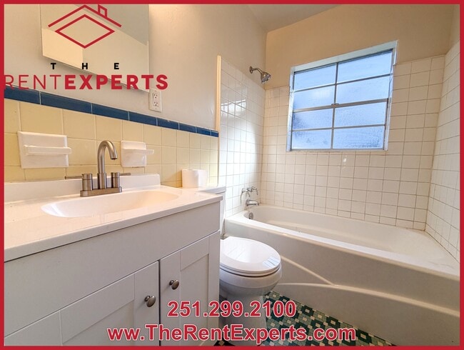 Building Photo - 2361 S Salvia St