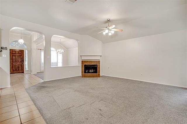 Building Photo - 4011 Alamo Dr