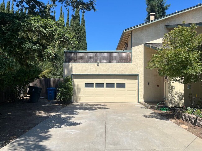 Building Photo - Beautiful East Foothills San Jose Home with Spacious Layout, Large Lot & Prime Location!