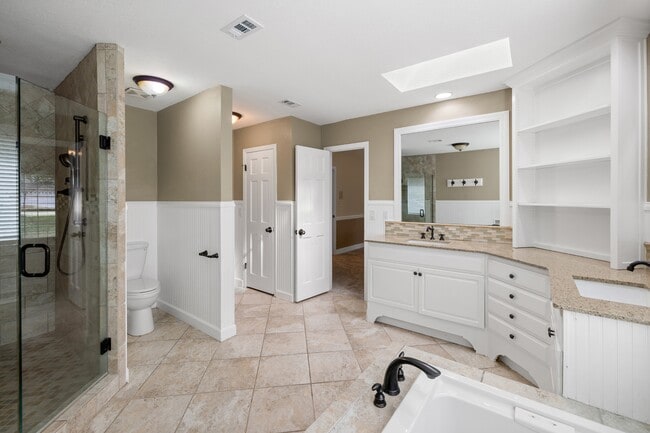 Building Photo - 1300 Windward Cir