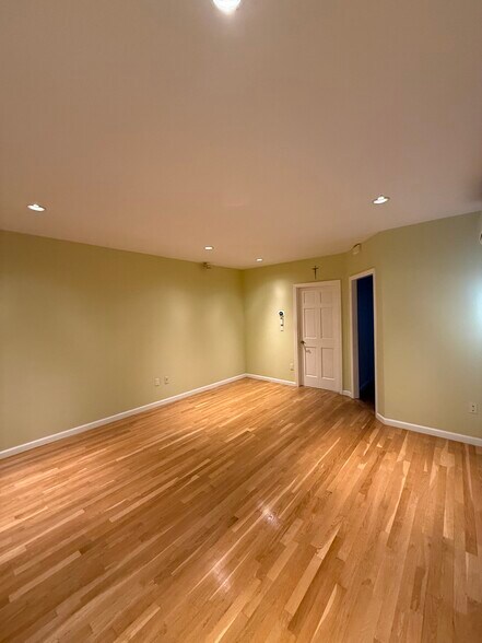 Building Photo - 7246 66th St