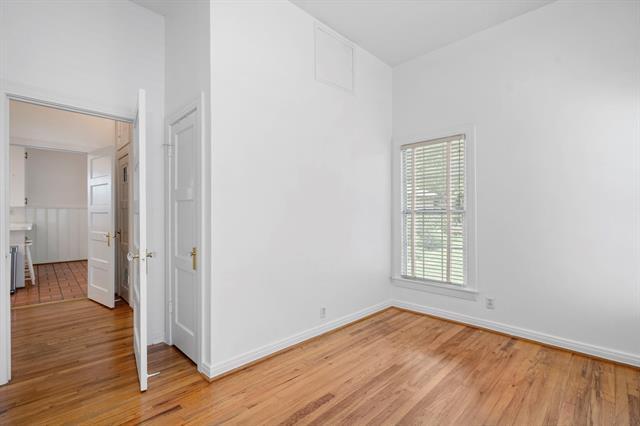 Building Photo - 4407 Bonham St
