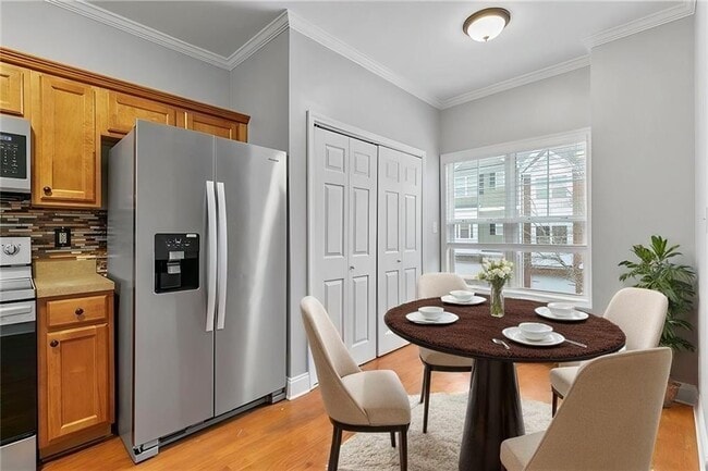 Building Photo - 3044 Lauren Parc Rd