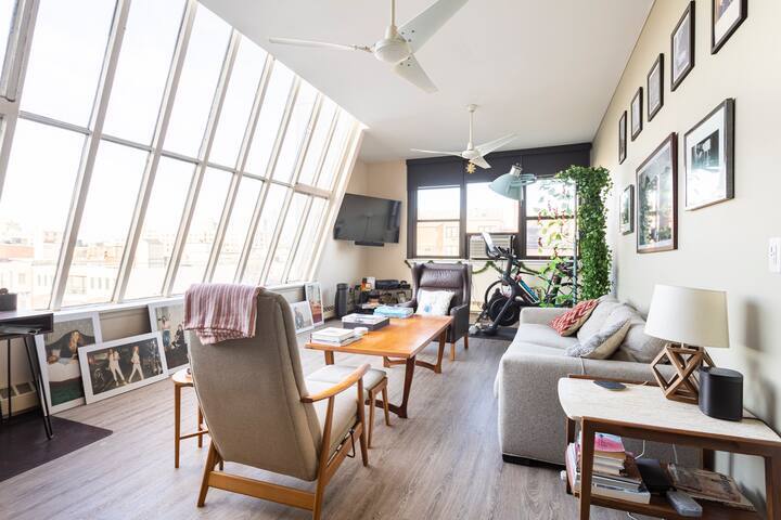 Primary Photo - 300 Adams St