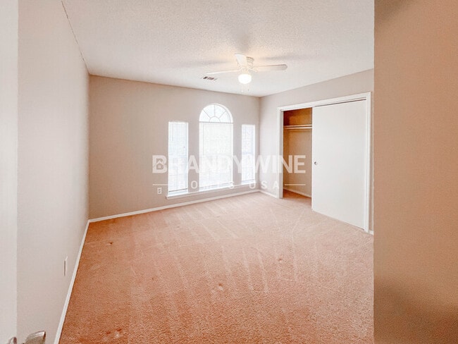 Building Photo - 3154 Snapfinger Ln