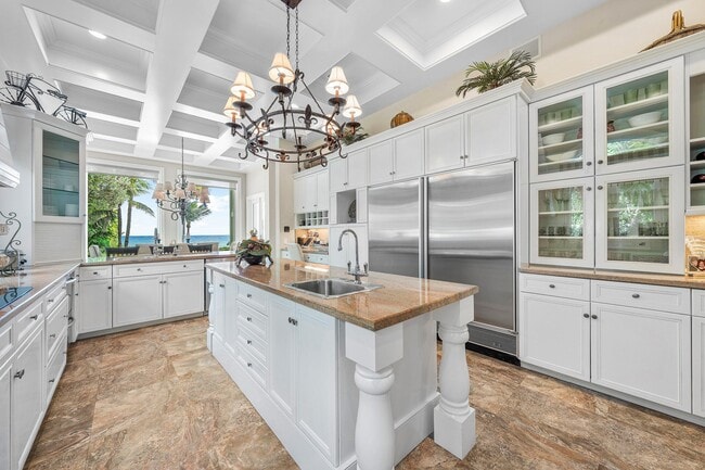 Building Photo - 2525 S Ocean Blvd