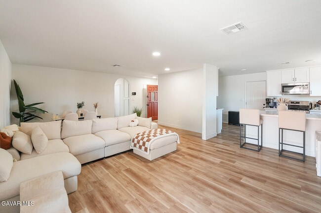 Building Photo - 7648 Jimson Ave