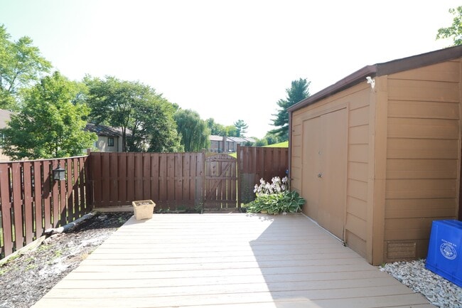 Building Photo - "COMING SOON"  3BD + 2.5BA TH