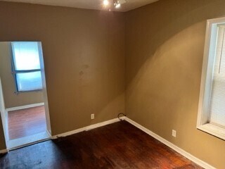 Master Suite with large sitting area - 7948 S Drexel Ave