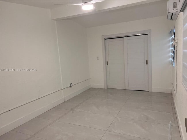Building Photo - 112XX SW 48th St