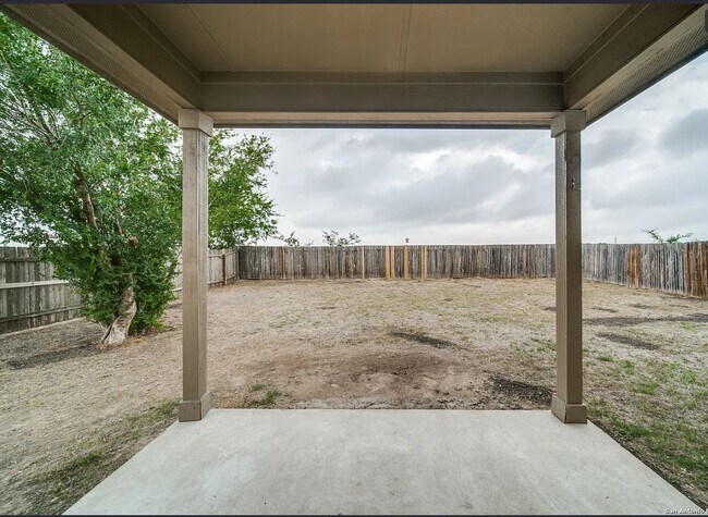 Building Photo - 603 Tom Kemp Dr