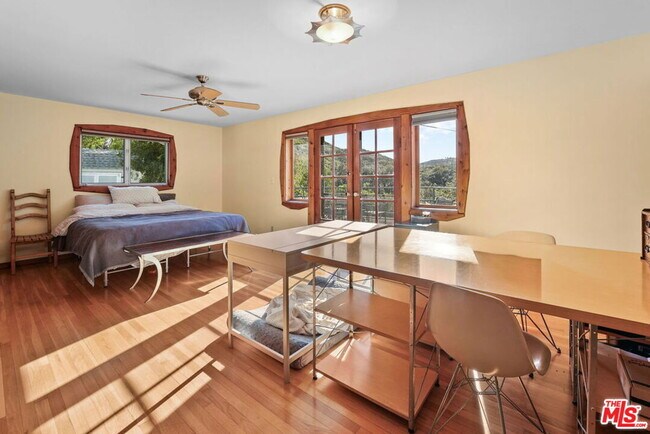 Building Photo - 12310 Yerba Buena Rd