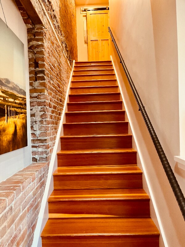 Building Photo - 214 S 2nd St