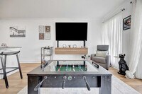 Building Photo - 2506 N Rocky Point Dr