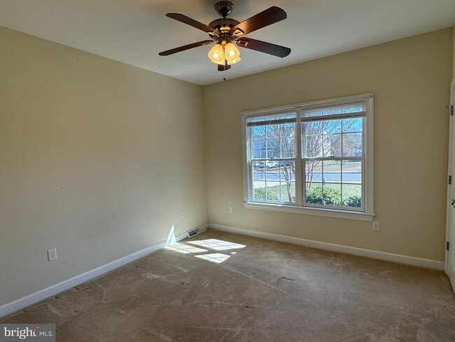 Building Photo - 151 Owens Ln