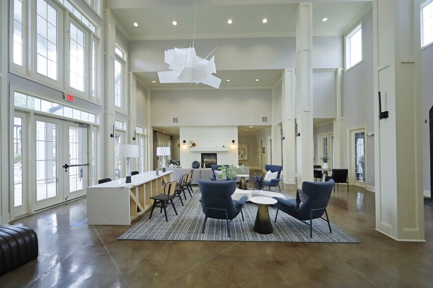 Building Photo - 5000 Koster Hill Pl