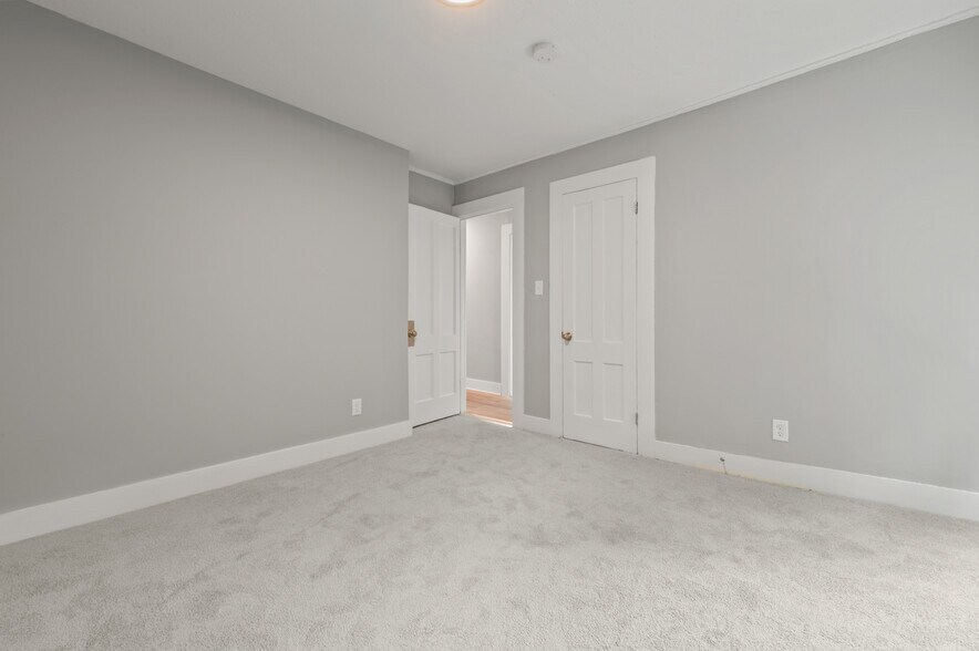 Bedroom - 19 Locust St
