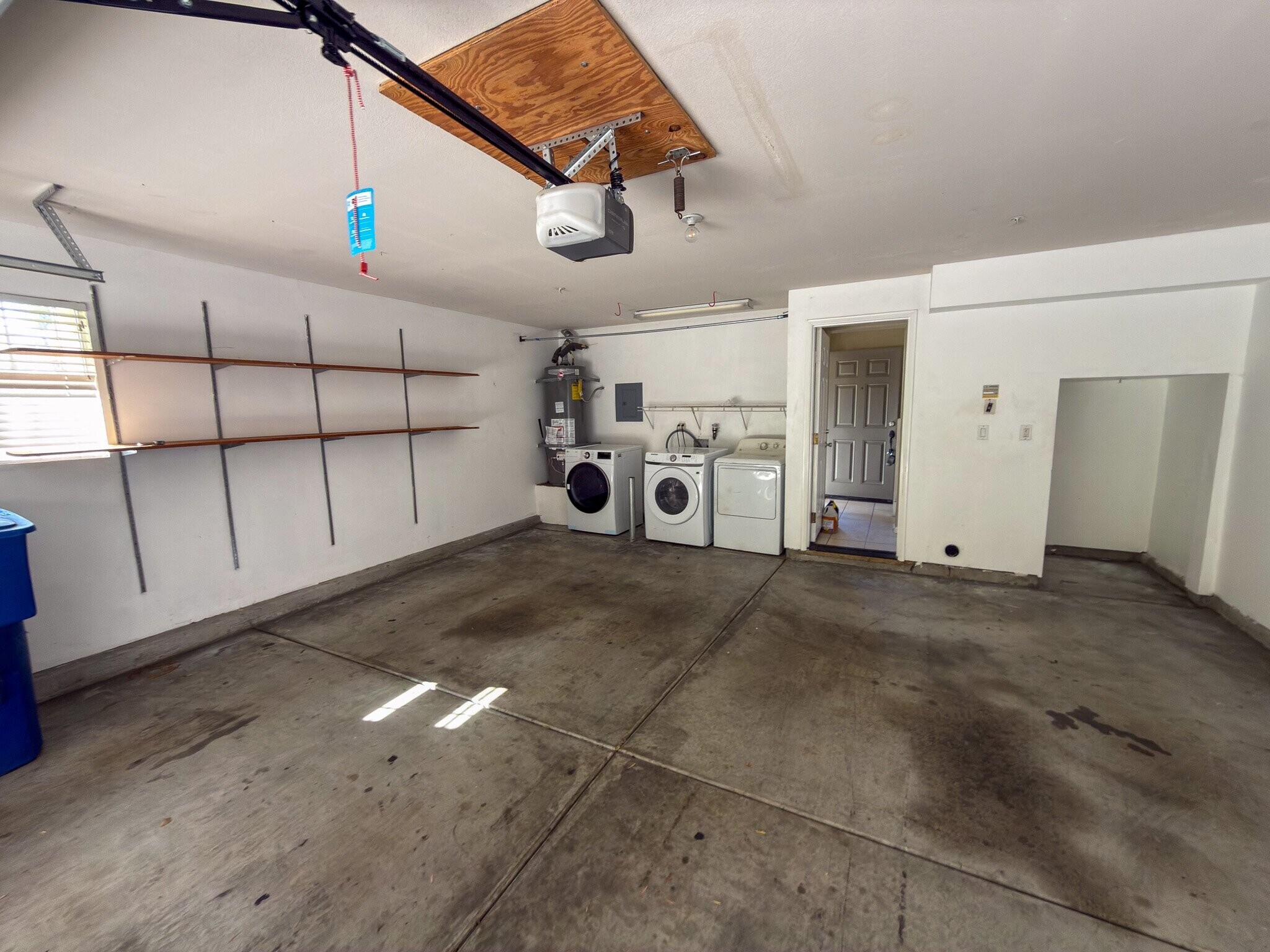 Building Photo - 1280 Haglar Wy