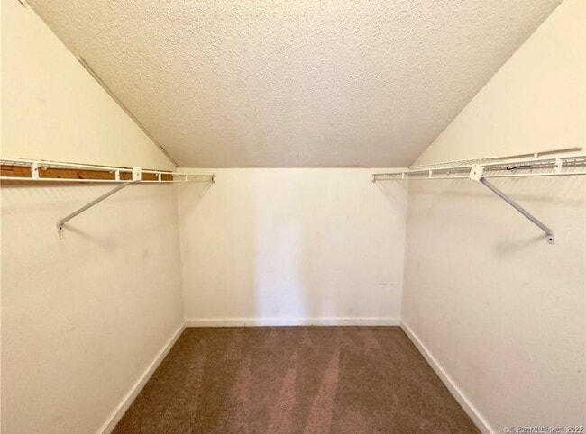 Building Photo - 1425 Quinnipiac Ave