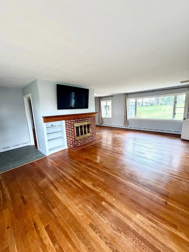 Building Photo - 376 Arbor Rd