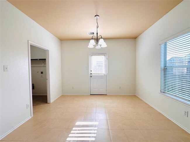 Building Photo - 7879 Galleon Field Ln