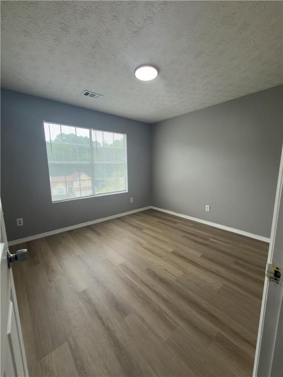 Building Photo - 1579 Picadilly Ct NE